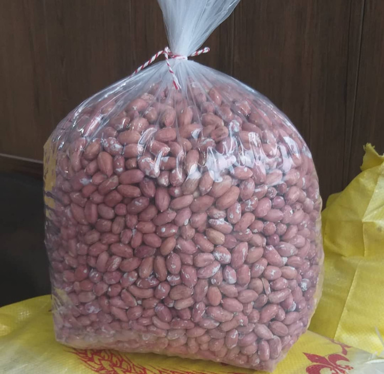 1000گرم بادام آستانه